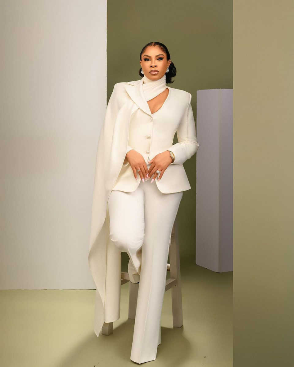 Designer Women Pants Suits Cus - Women Formal Wear Designers reseña y precio